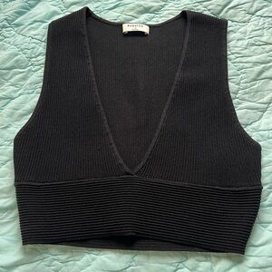 Babaton Black Ribbed V-Neck Tank Top